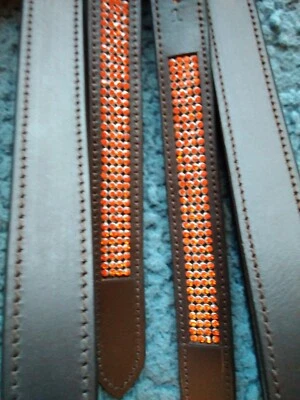 Estribo Inglés Cuero Marrón con Cristales Naranja Bling 61in 1in Agujeros Foto 1 de 2