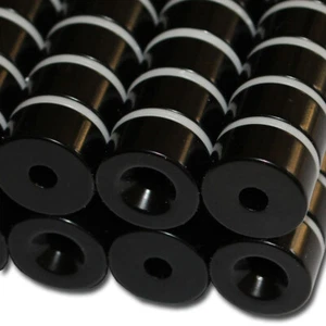 1 ANILLO DE NEODIMIO IMÁN D20x10 mm SUR 5,5 mm REDUCCIÓN EPOXI AGUJERO NEGRO 14,5 KG - Imagen 1 de 2