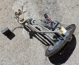 90 91 92 93 Mazda MX-5 Miata Gas Fuel Pump Sending Unit  Assembly - Picture 1 of 9