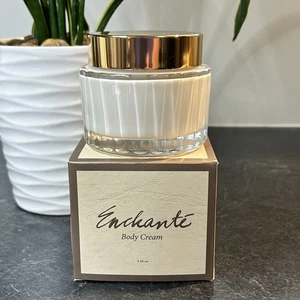 NEU Soft Surroundings Enchante Körpercreme 5,64 Oz. eingestellter Duft - Bild 1 von 9