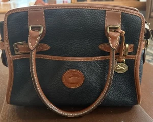 Vintage Dooney and Bourke Tasche schwarz und hellbraun Kiesel Handtasche - Bild 1 von 13