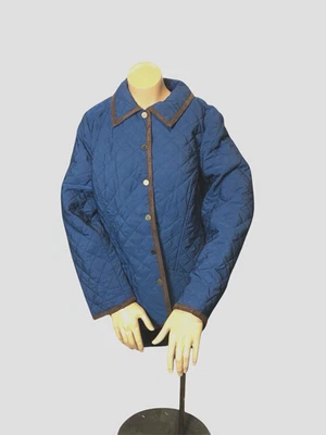 NUEVO CON ETIQUETAS Chaqueta de Granero Joan Rivers Azul Acolchada Para Mujer’s 1X Gamuza Borde Pana Acentos Foto 1 de 4