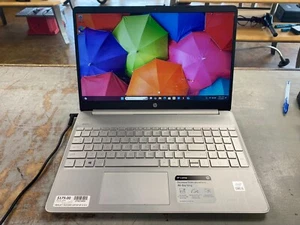 HP Laptop 15-dy1043dx i5-1035G1 12GB Ram 256GB SSD Touchscreen - Picture 1 of 3