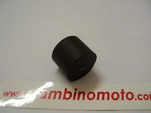 SUPPORTO IN GOMMA CON DOPPIO FILETTO DA MM5 ALTEZZA MM20 - Imagen 1 de 1