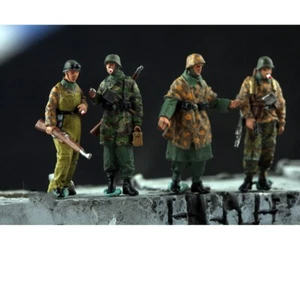Resin 1/72 Diorama Miniature Toys 4pcs Winter Army Soldiers Figure Toys Painted - Picture 1 of 6
