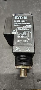 Eaton P/N 1450E-6547, NON POLARIZED REFLEX, 10–40VDC, Micro  - Picture 1 of 5