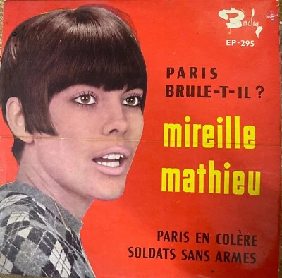 French 1960's 7" P/S EP - Mireille Mathieu Paris Brule-T-IL- made in Israel Mint - Image 1 of 3
