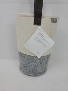 Thirty-one Wine and Gift Bag Gray Felt Cream Canvas 10" x 5" New With Tags - Picture 1 of 9