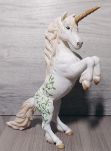 2009 SCHLEICH #73527 FANTASY GLITTER 6” REARING WHITE UNICORN FIGURE - Picture 1 of 5