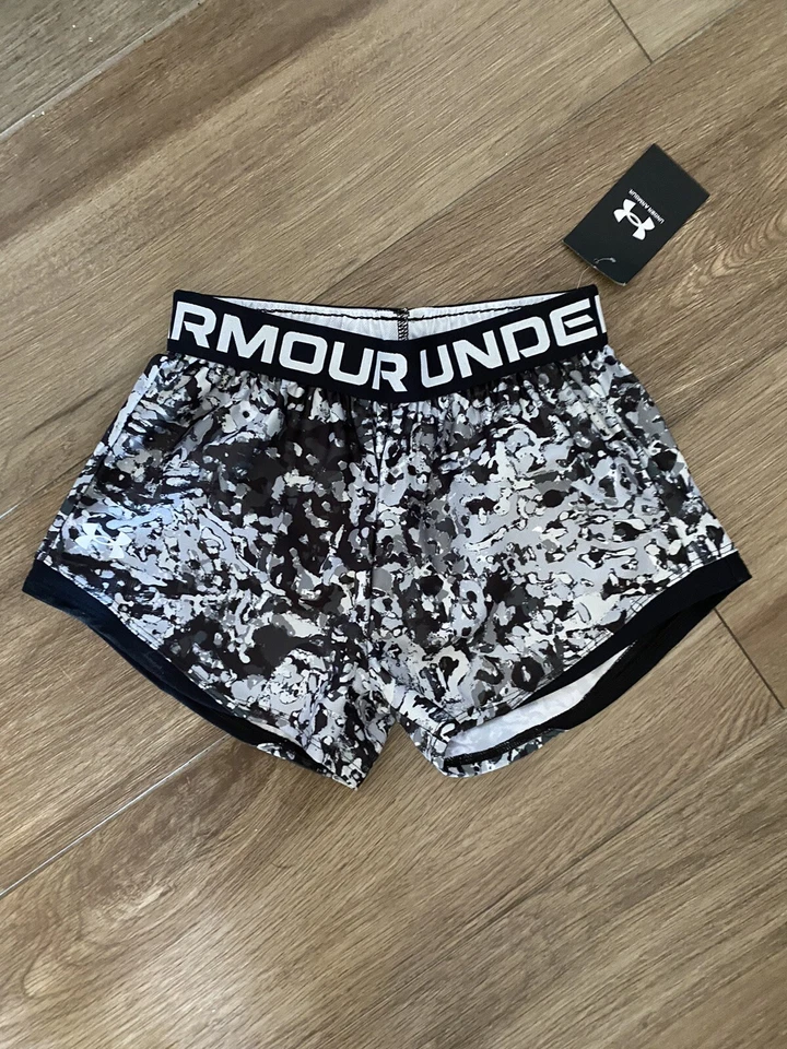 Pantalones Cortos Under Armour Niñas Jóvenes Medianos Heat Gear Negro/Blanco Foto 1 de 1