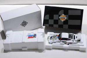 EXOTO RACING LEGENDS PORSCHE 935 TEAM BRUMOS WHITE #99 SCALE 1:18 - Picture 1 of 9