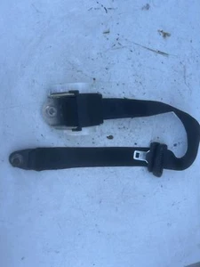 FIAT BRAVO 2007 N/S REAR SEAT BELT - PASSENGER REAR - Picture 1 of 4