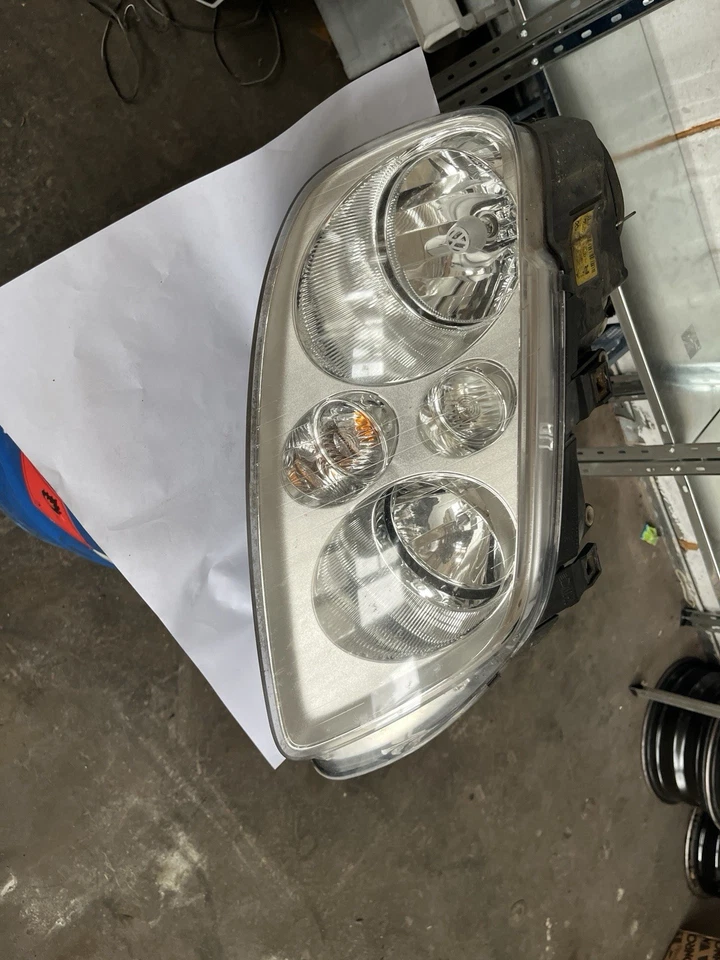 0 301 205 204 Hauptscheinwerfer rechts VW Touran - Bild 1 von 4