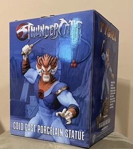 Tygra Hard Hero Statue - Picture 1 of 2