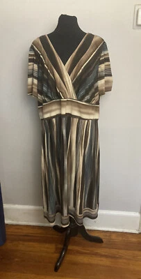 Dressbarn Vestido Marrón Jersey Elástico 22w Nuevo Con Etiquetas Foto 1 de 3