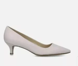Naturalizer Pippa Nude Leather Slip On Courts Womens Size UK 7 EU 39 REF S 327 - Picture 1 of 7