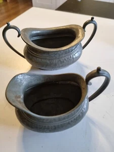 Vintage Metalware Sauce Gravy Boat Sugar Bowl Hammered Film Props Unity Pewter - Picture 1 of 10