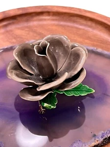 Grey Floral Lotus Brooch Pin Possibly Handmade - Picture 1 of 12
