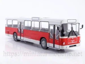 1:43 MAN SL 200 Stadtbus mit Zeitschrift #51 - Picture 1 of 8