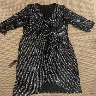 Lane Bryant Womens Crossover Sequin Velvet Sheath Knee Length Dress Size 22 NWT - Image 1 of 4