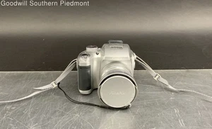 FinePix S3000 3.1MP Digital Camera - Tested - Picture 1 of 8