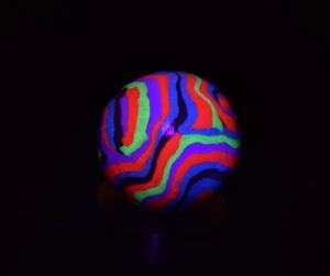 🍄 Psychedelic 🍄 Spirals Polymer Clay U👽V Reactive Marble LARGE size 1.078"🍄 - Bild 1 von 7