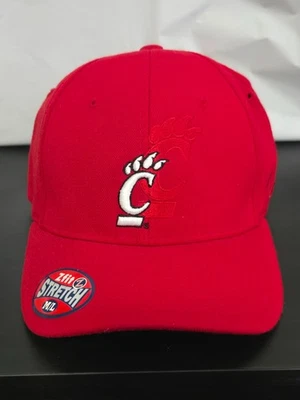 Cincinnati Bearcats Zephyr Stretch-Fit Men's Baseball Cap Medium / Large NWT - Image 1 of 4