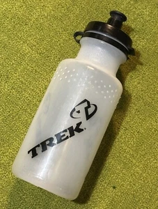 1997-2002 TREK BICYCLES Clear Water Bottle VERY LOW MILEAGE - Picture 1 of 8