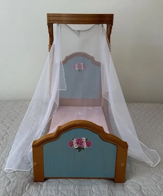 Half Canopy Bed Cecile Marie-Grace American Girl Cecile’s Retired Wood Pink 2011 - Image 1 of 4