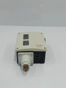 1PC- Danfoss 017-520366 Pressure switch, RT116, 3/8, IP66  NEW - Picture 1 of 8