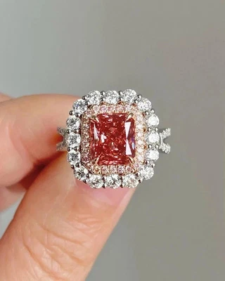 Alianza de oro blanco de 18 quilates con zafiro rosa natural y diamantes talla esmeralda de 3,25 quilates Foto 1 de 4