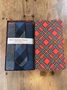 Moffat Handloom Weavers Scotland Wool Scarf Tie Tweed Argyle Boxed Gift Set NEW - Picture 1 of 23