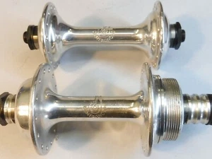 Campagnolo Nuovo Tipo 28.28 / 120 mm Hubs ( Less QR ) - NOS bicycle L'eroica - Picture 1 of 7