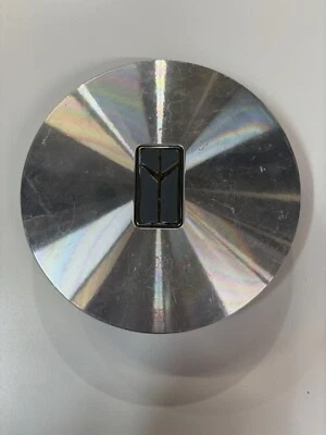 Tapacubos central de rueda Oldsmobile 88 98 1994-1999 OEM 9592787 Foto 1 de 2