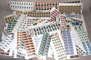 225 $ + FACE USA POSTFRISCHE BRIEFMARKEN 175 $, WEIHNACHTEN PB - Bild 1 von 1