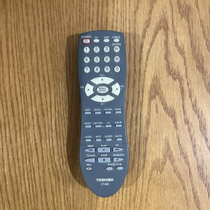 Toshiba CT-820 Remote Control For 14AF41, 14AF42, 20AF42, 24AF41, 24AF41 Tested - Picture 1 of 3