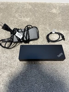 Lenovo 40B00135US ThinkPad Universal Thunderbolt 4 Docking Station - Photo 1/5