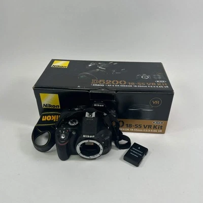 Cámara digital Nikon D5200 24,1 MP SLR DSLR 22.581 obturador Foto 1 de 4