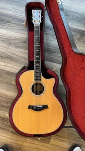 Used Taylor 814-CE Rosewood Acoustic-Electric Guitar 2006 - Picture 1 of 7