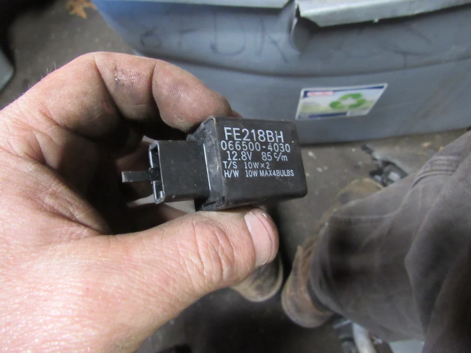 Kawasaki Kle650 2013 Versys relé intermitente Foto 1 de 1