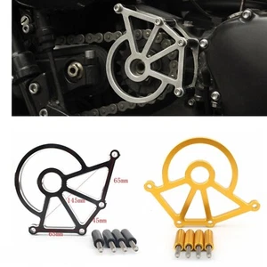 Gold Sprocket Chain Guard Cover Panel For Triumph America Thruxton 900 Scrambler - Foto 1 di 10