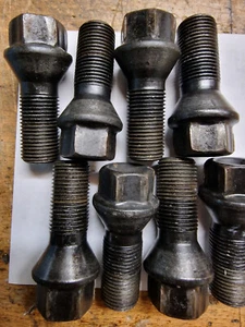 8x RADBOLZEN M14 x 1,5 x 28 MM KEGELBUND 60° SW17 - Bild 1 von 1