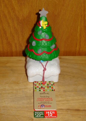 Hallmark - Woodstock Tree - Peanuts Gang Christmas Light Show 2015 - NEW
