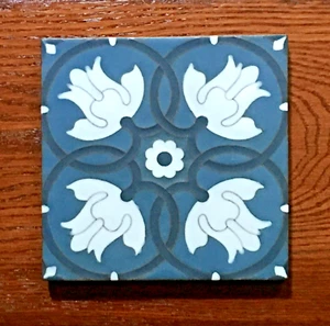 Arts & Crafts / Mission Style VAN BRIGGLE GEOMETRISCHE FLORALE FLIESE - Bild 1 von 2