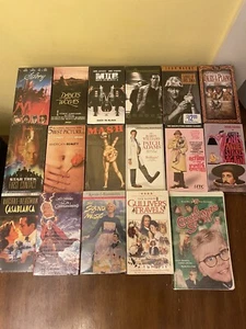 Sealed VHS Lot of 17 - Mixed Genres - Eraser, MIB, Star Trek, MASH, Casablanca.. - Picture 1 of 20
