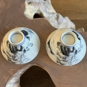 "Juego de 2 cuencos de arroz japoneses vintage de 5"" azul marino paisaje porcelana fina" - Imagen 1 de 13