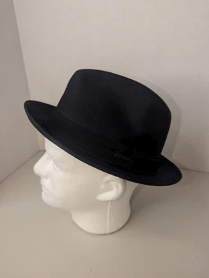 De colección Stetson Fedora Trilby Azul Marino 7-1/4" Mezcla de Algodón Hecho en EE. UU. Foto 1 de 4