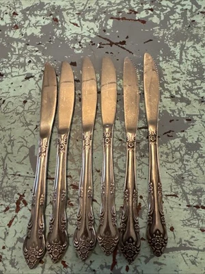 Rogers "DREAM ROSE" también conocido como "Rose Bud" 6 cuchillos de cena cubiertos de acero inoxidable Corea Foto 1 de 4