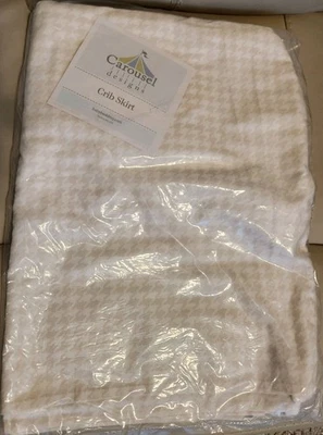 Falda Cuna Carousel Designs NUEVA Beige y Blanco #20170110-40 Foto 1 de 4