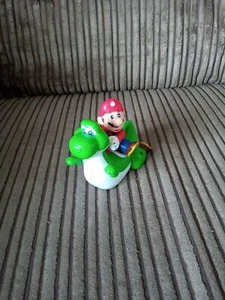 Vintage Mario und Yoshi 1993 Pull Back RAR Nintendo - Bild 1 von 7